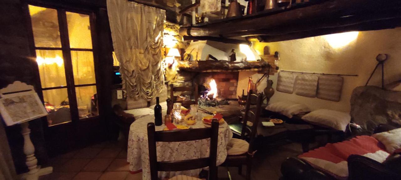 Bed and Breakfast Le Cloterriou à Braux  Extérieur photo