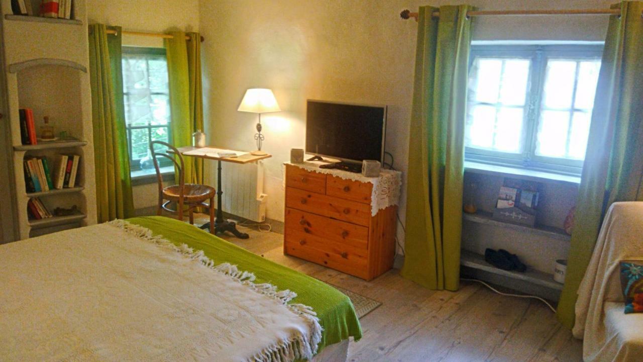 Bed and Breakfast Le Cloterriou à Braux  Extérieur photo